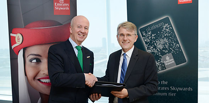 Brian LaBelle, wiceprezes Emirates Skywards i Marcus Bernhardt, dyrektor handlowy Europcar Group
