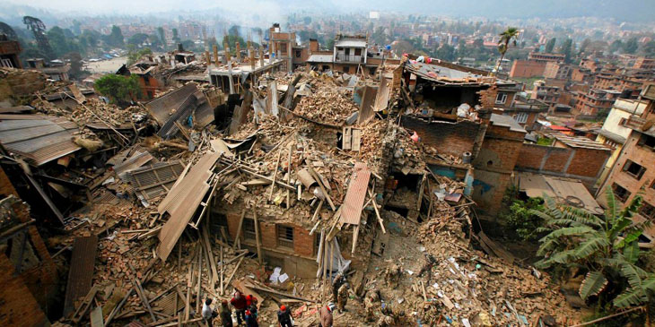 Potężne trzęsienie ziemi w Nepalu