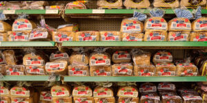 Chleb w supermarkecie