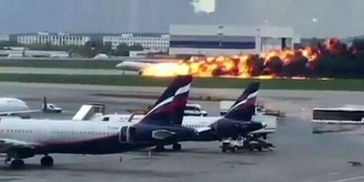 Moskwa: Katastrofa samolotu SSJ-100