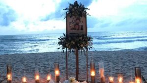 Uroczystości upamiętniające zamordowaną szwajcarską turystkę. Phuket, Tajlandia